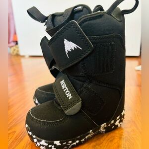 Burton Mini Grom Snowboard Boots Kid's Sz 7C Black
